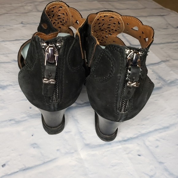 Earthies size 6 - Picture 4 of 5